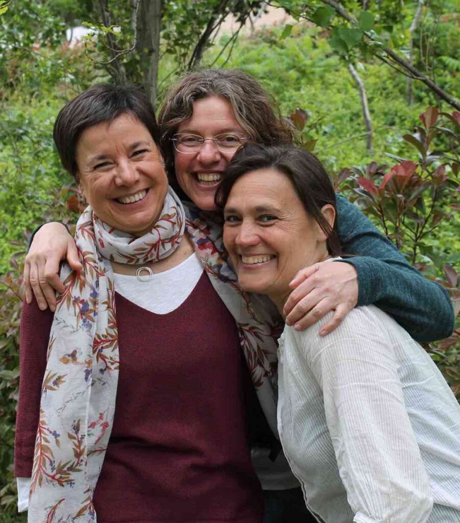 Pilar Casanovas, Anna Coderch i ALba Sagarra, socias fundadoras VadeBach